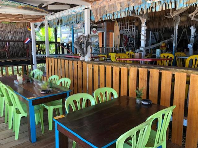 Beach Shack Chalet - Garden View Aframe Big Unit Kampong Juara 外观 照片